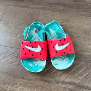 9C Nike Kids Watermelon Slide Sandals - Red and Green